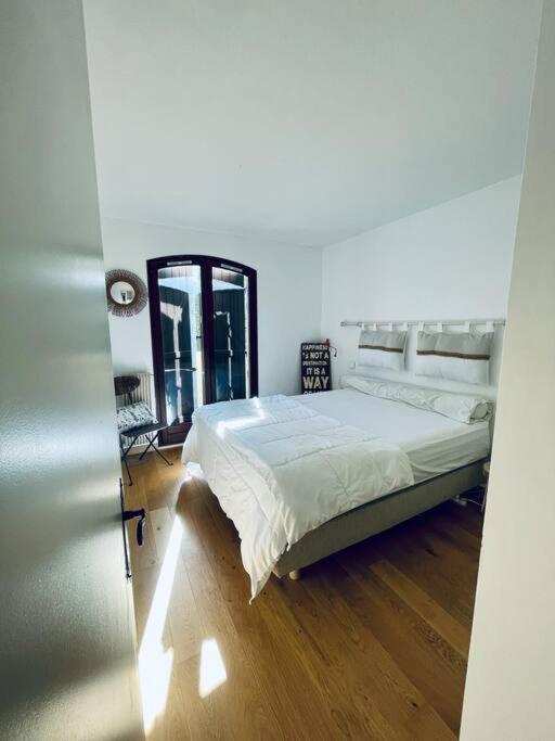 Superbe Appartement Sur ヴァンス エクステリア 写真